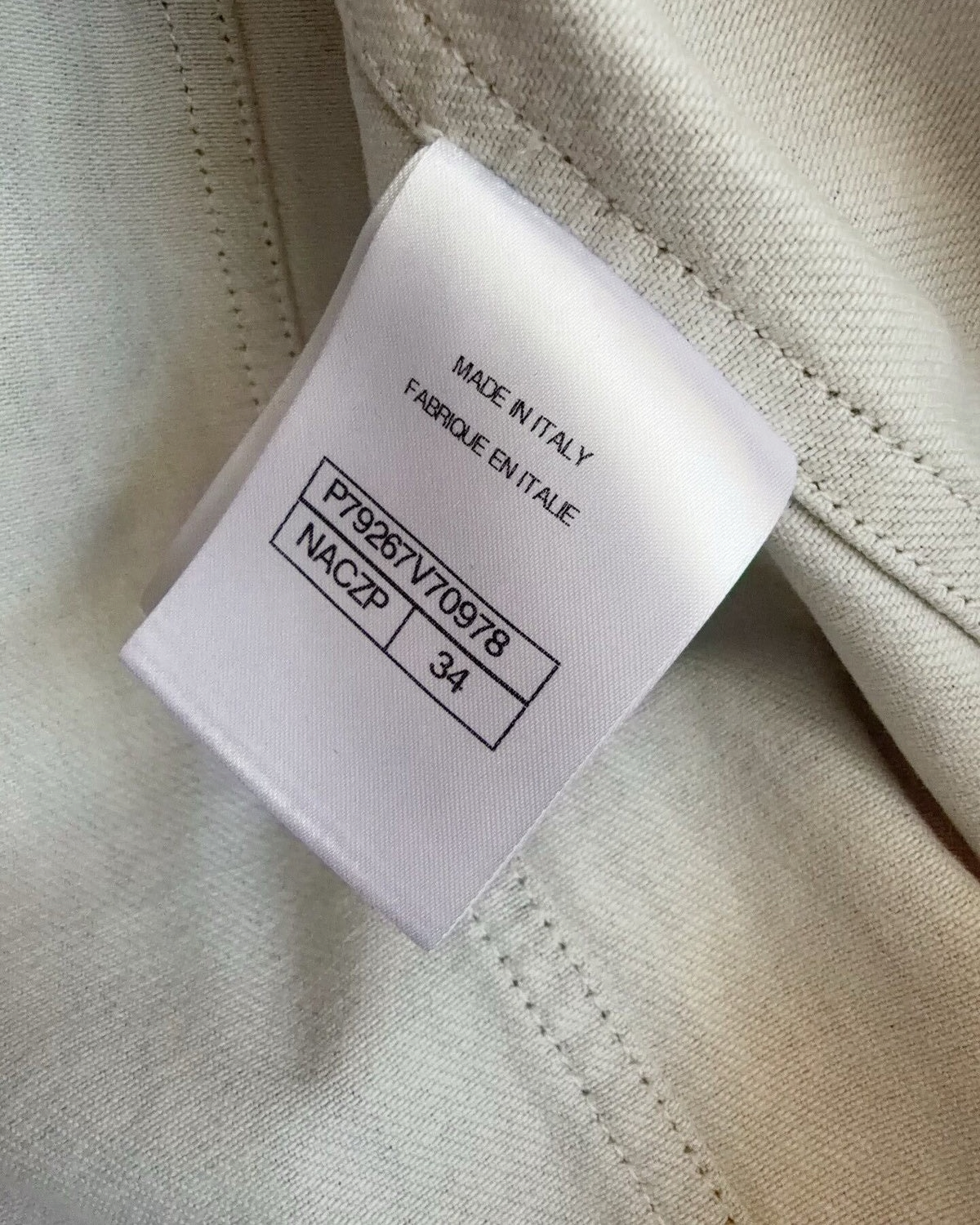 Chanel 25P Contrast-Trim Denim Jacket Grey, Beige/Ecru FR 34