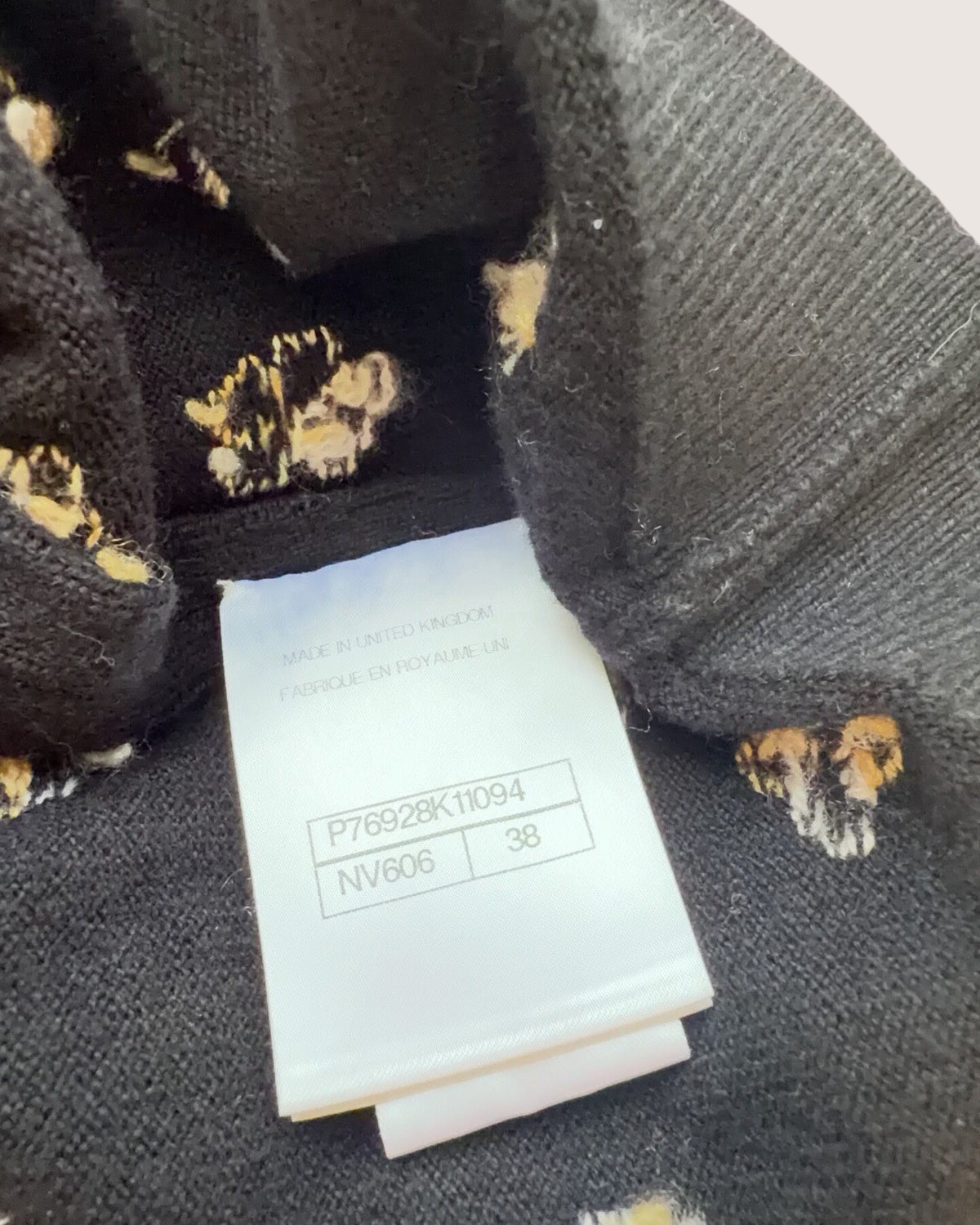 Chanel 24P Cashmere Clover Jacquard Vest Black, Beige/Ecru, Pink, Multicolor FR 38