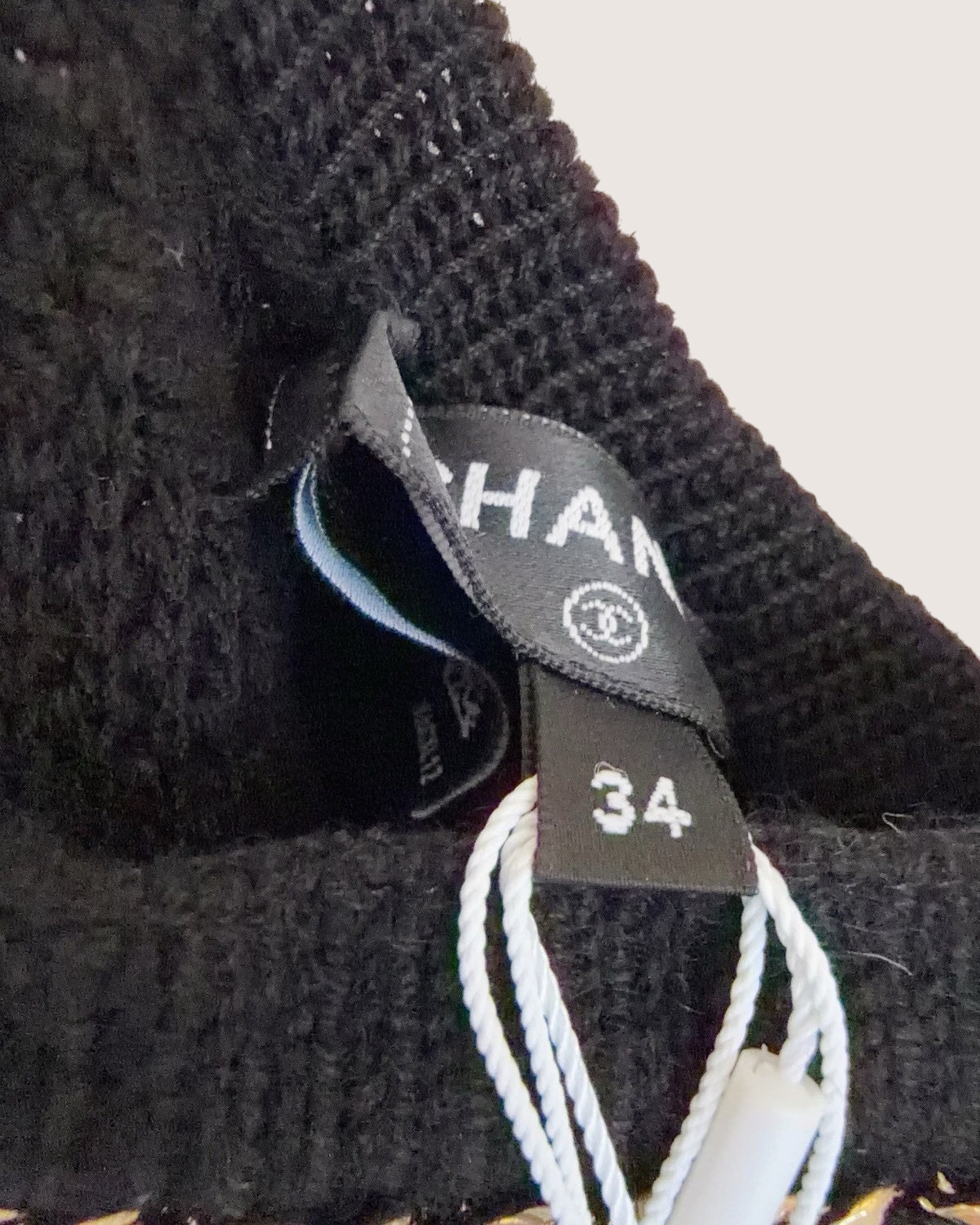 Chanel 23B Cashmere Chain-Trim Mini Dress Black, Gold FR 34