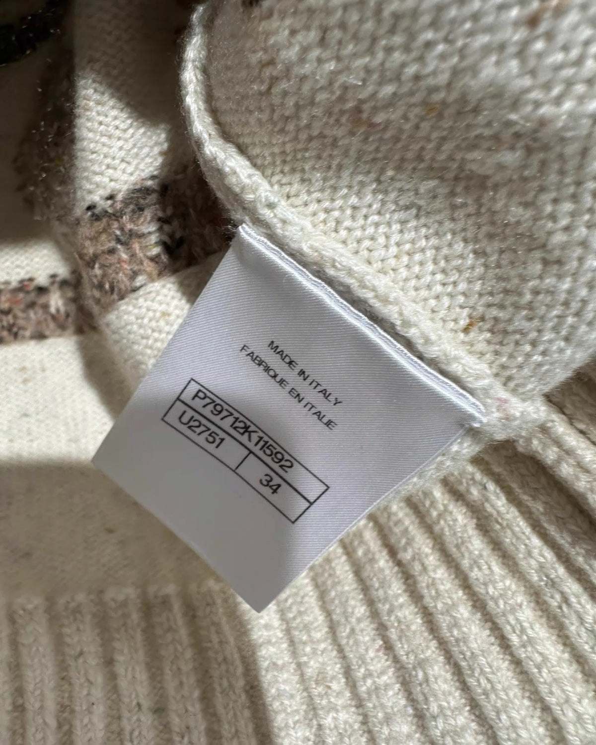 Chanel 25N Deer Cashmere Cardigan