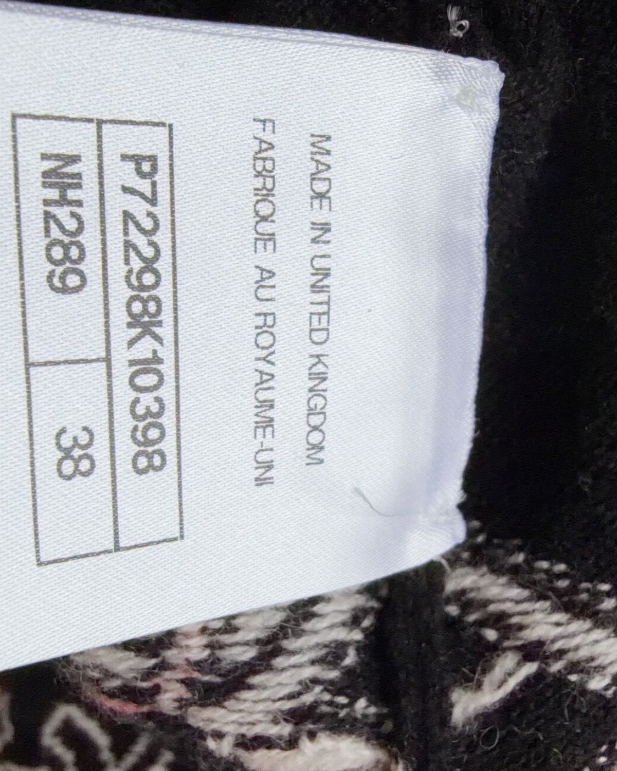 Chanel 22P Cashmere CC Charm Motif Sweater Black, White, Pink, Multicolor FR 38