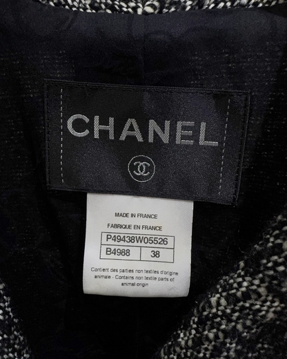 Chanel Tweed Jacket Black, White FR 38