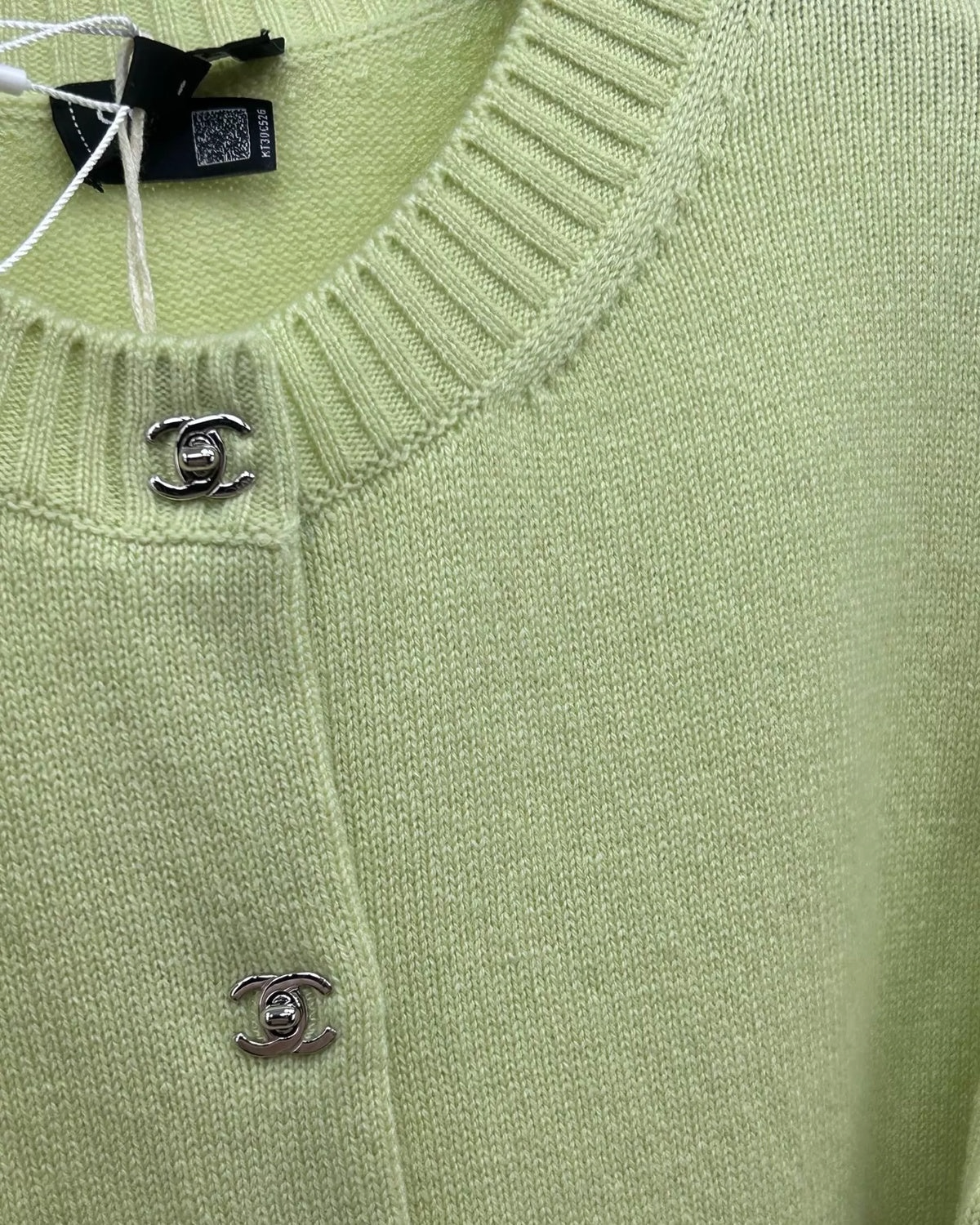 Chanel 24B CC Cashmere Cardigan Green FR 36