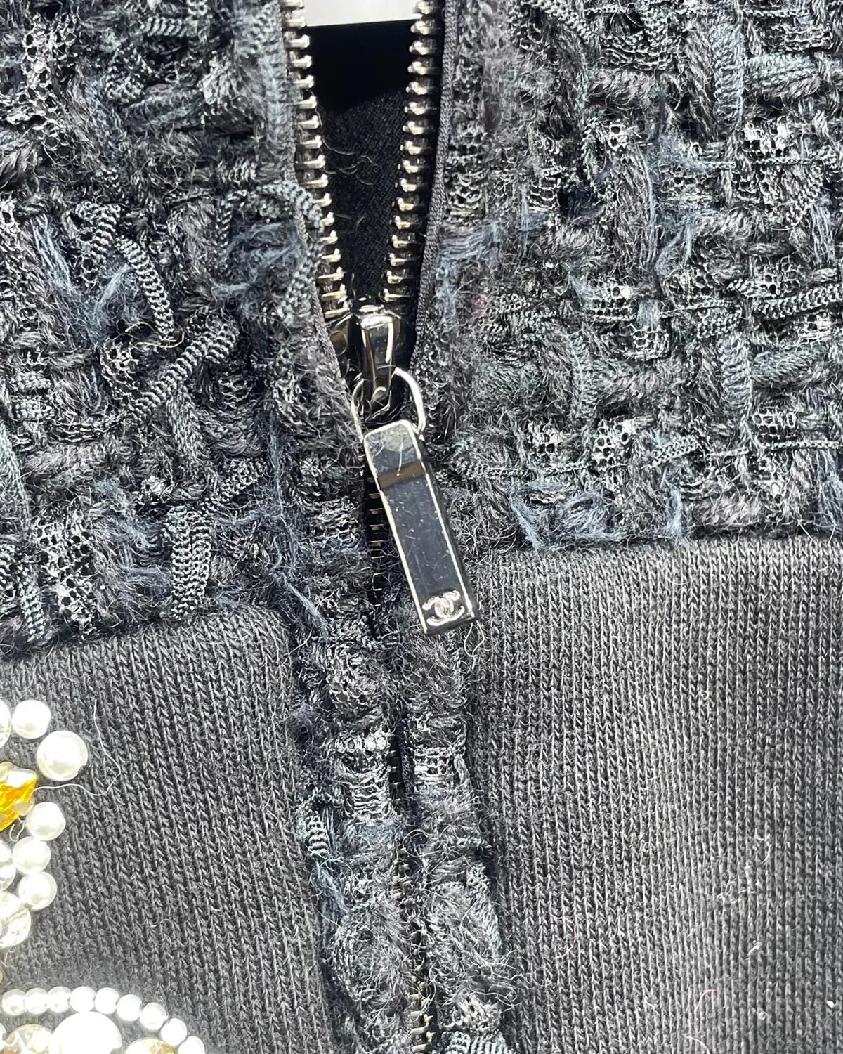 Chanel 22A Pearl & Crystal Embellished Logo Zip-Up Tweed Jacket Black FR 34