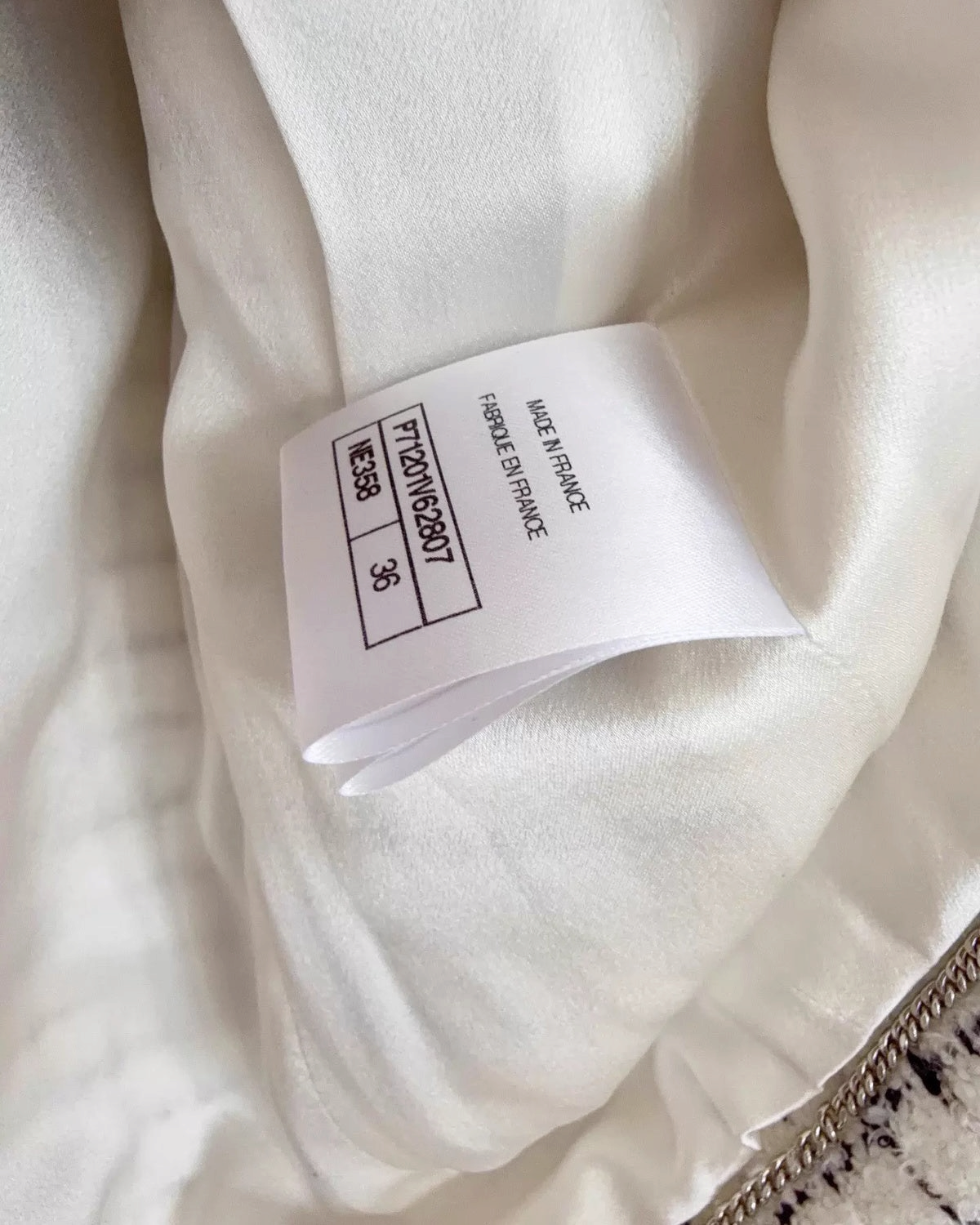 Chanel 21B Plaid Zip-Up Tweed Jacket