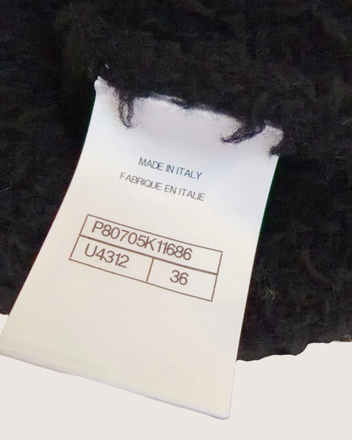 Chanel 25K Cashmere Bouclé Four-Pocket Cardigan Black, Beige/Ecru FR 36