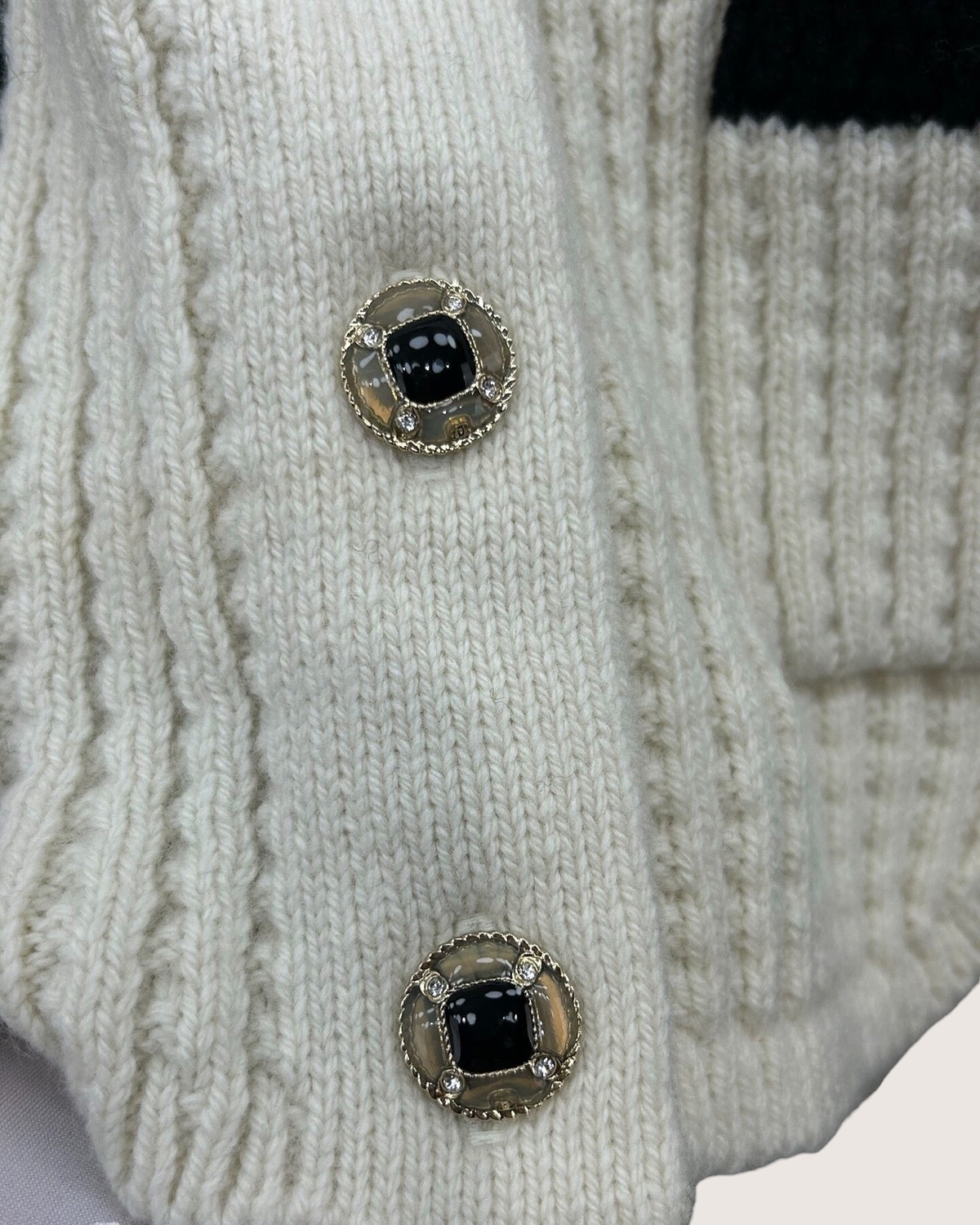 Chanel 25N Coco Neige Wool Ribbed Ski Cardigan White, Black FR 36