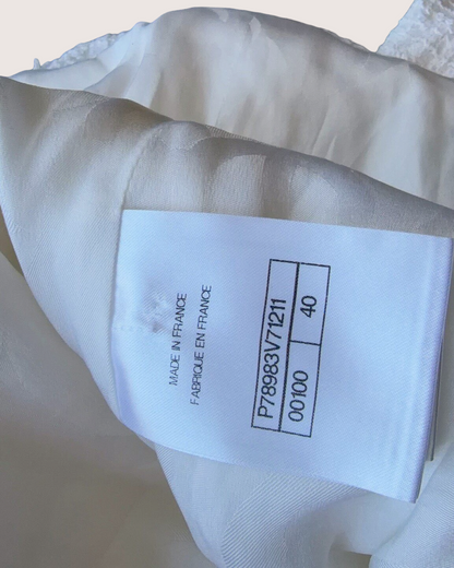 Chanel 25P Pearl-Trim Tweed Jacket White FR 40