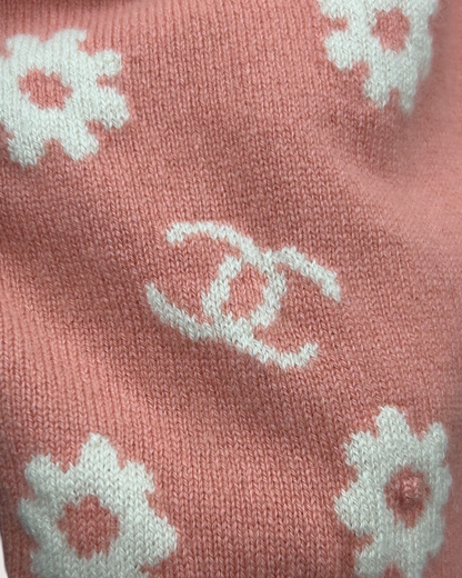 Chanel 22P Cashmere Floral CC Sweater Pink, White FR 34