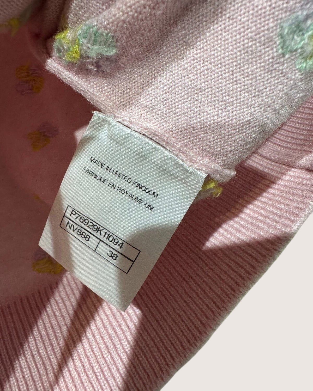 Chanel 24P Cashmere CC Clover Cardigan Pink, Multicolor FR 38