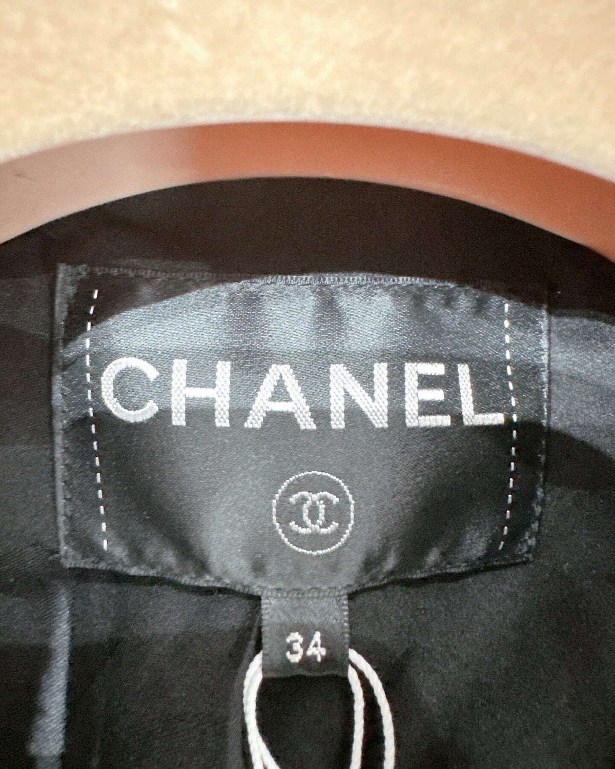 Chanel 19A Tweed Zip-Up Jacket Black, Gold FR 34