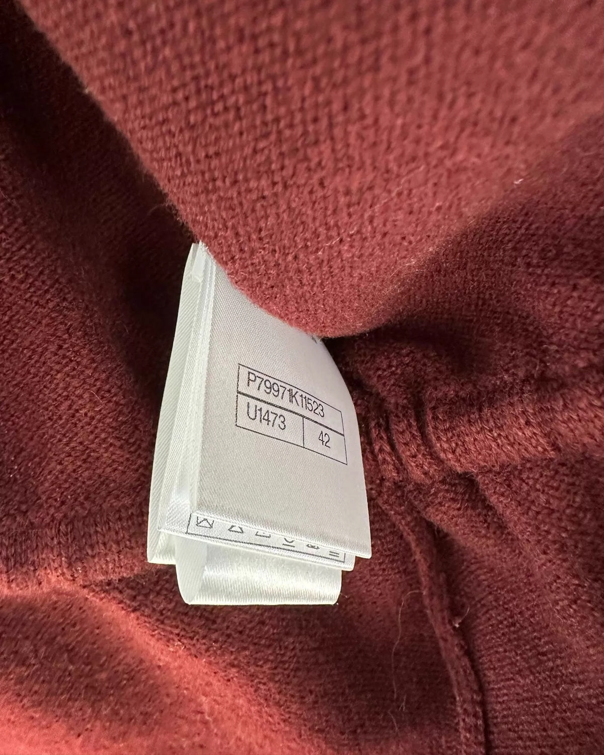 Chanel 25A Cashmere Cardigan