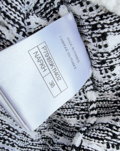 Chanel 25P Striped Cardigan Black, White FR 38