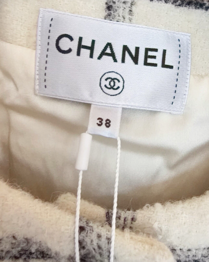 Chanel 22K Embroidered Windowpane Tweed Coat Beige/Ecru, Black FR 38