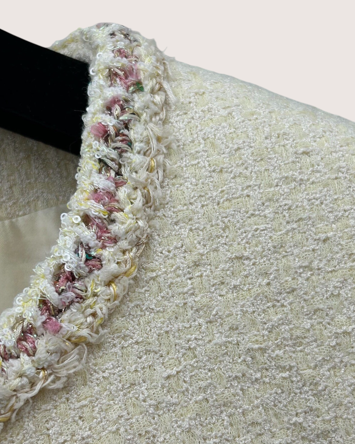 Chanel 26C Sequin-Trim Tweed Jacket Beige/Ecru, Pink FR 40