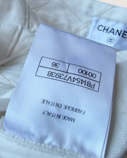 Chanel 26M Coco Beach Diamond-Stitch Wide-Leg Cargo Denim Jeans White, Beige/Ecru FR 36