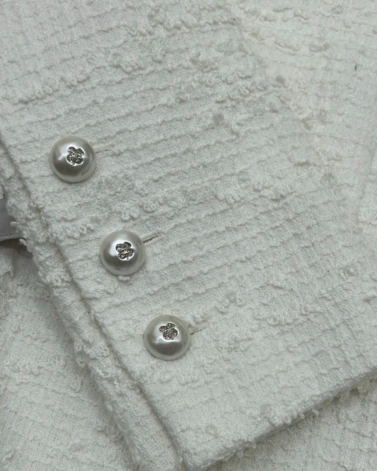 Chanel 25P Pearl Tweed Jacket White FR 36