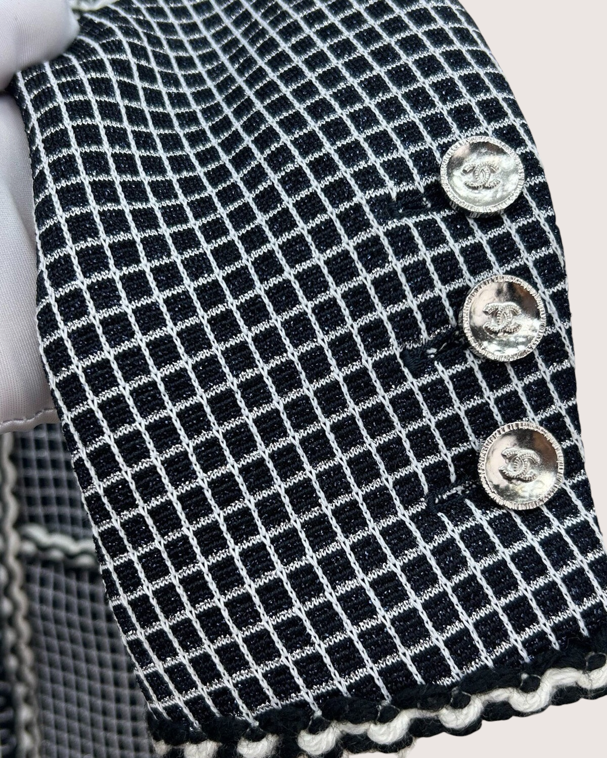 Chanel 25C Tweed Plaid Double-Breasted Jacket Black, White FR 34