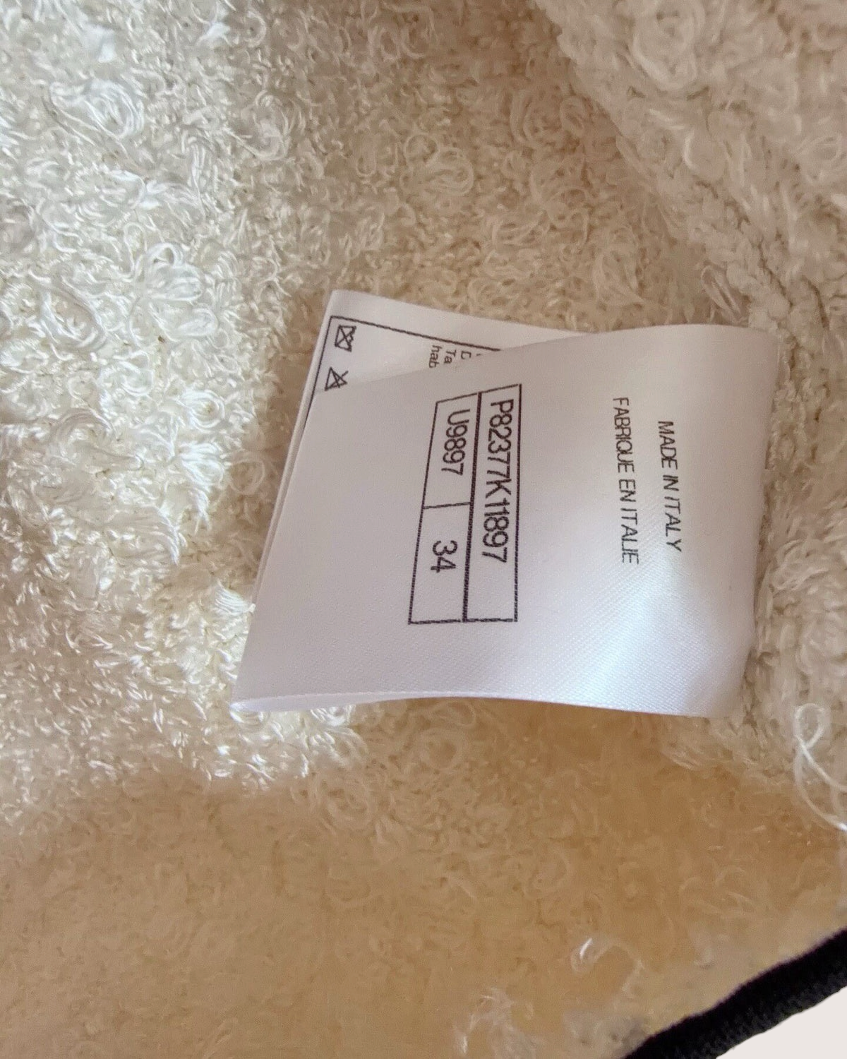 Chanel 26S Cropped Bouclé Cardigan Beige/Ecru, Black FR 34