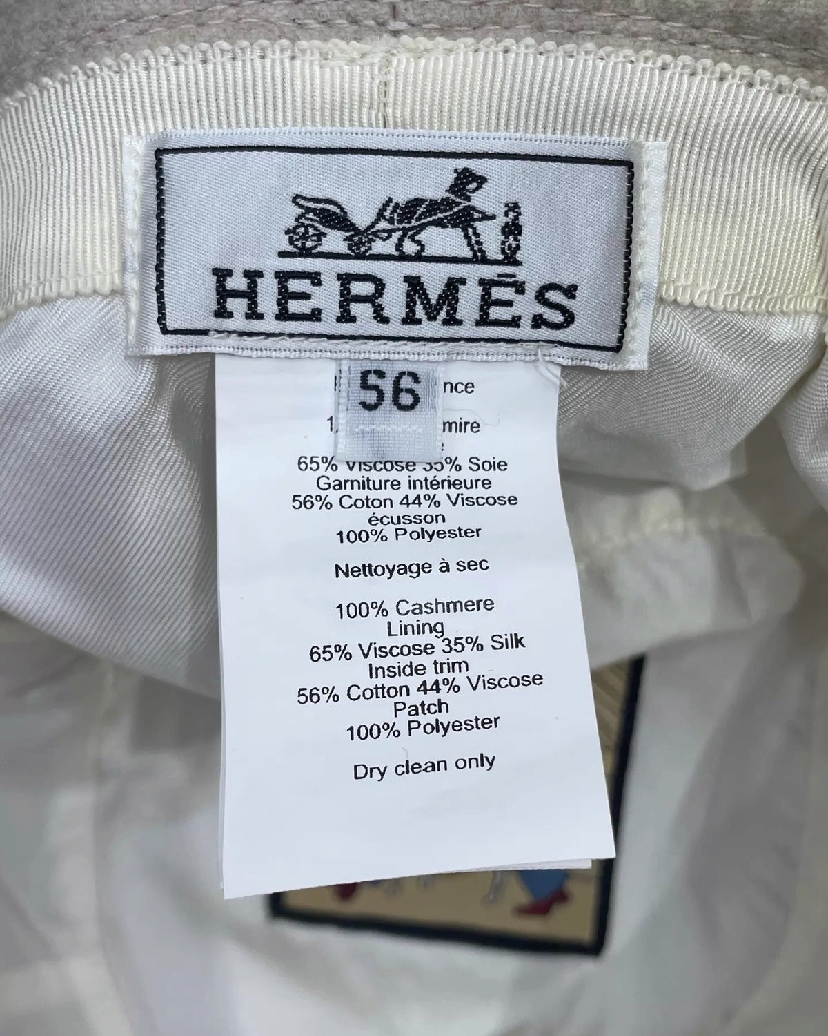 Hermès Cashmere Bucket Hat Beige/Ecru FR 36