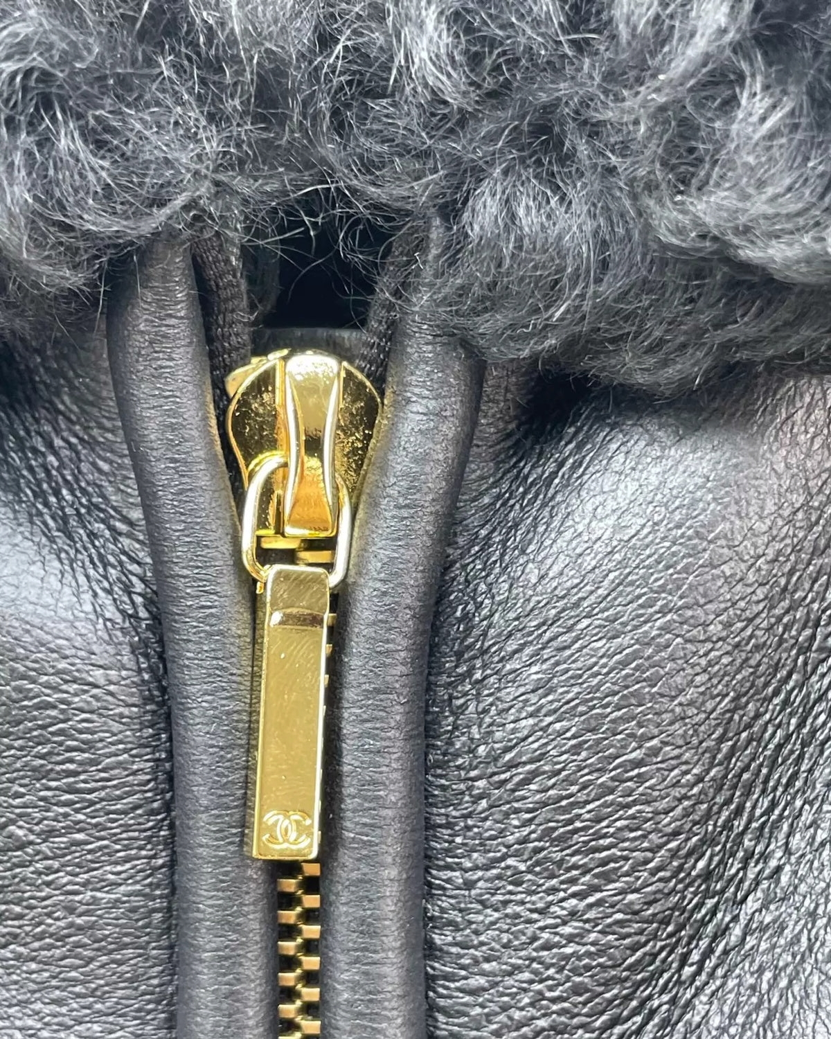 Chanel 25B Shearling Fur Vest Black FR 38