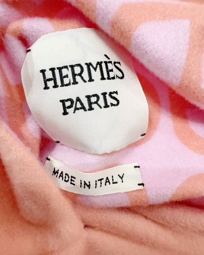Hermès Reversible Chaîne d'Ancre Cashmere Jacket Pink, Beige/Ecru