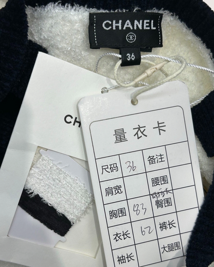 Chanel 26C Scalloped Pocket Top White, Black FR 36