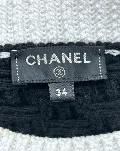 Chanel 21A CC Sweater Black, White FR 34
