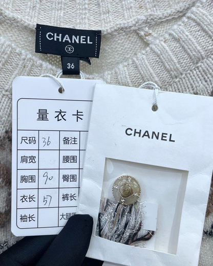 Chanel 25N Coco Neige Cashmere Deer Cardigan Beige/Ecru, Brown, Gold FR 36