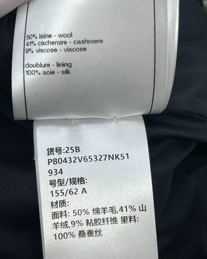Chanel 25B Cashmere CC Heart-Pocket Shorts Navy FR 34