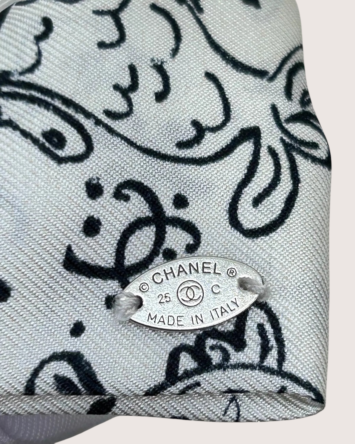 Chanel 25C Bow Silk Hair Accessory - view 7