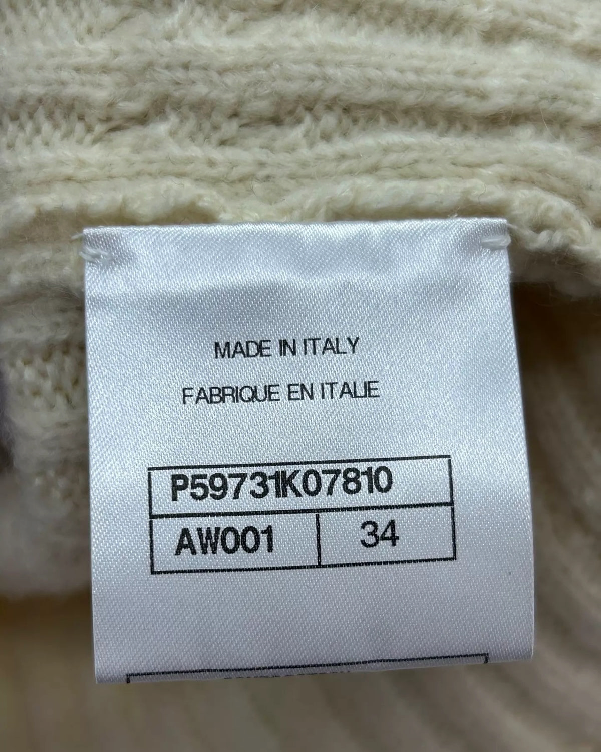 Chanel 18B Cashmere Turtleneck Sweater Beige/Ecru FR 34