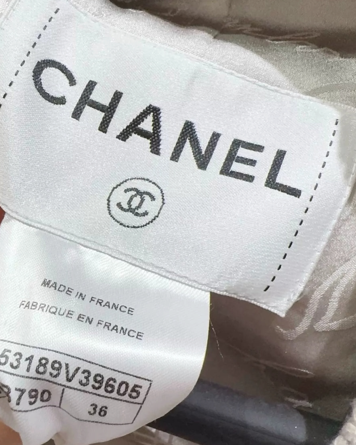 Chanel 16C Tweed Coat Grey, Beige/Ecru FR 36
