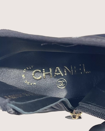 Chanel Coco Beach CC Logo Short Boots Black ["EU 35"]